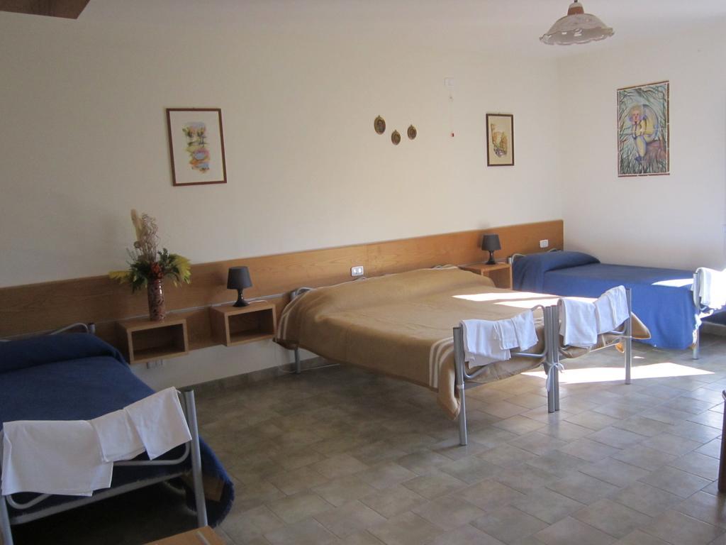 Locanda Dell'Asino D'Oro Villa Sulmona Værelse billede