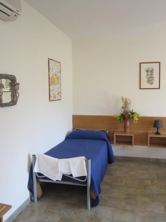 Locanda Dell'Asino D'Oro Villa Sulmona Værelse billede